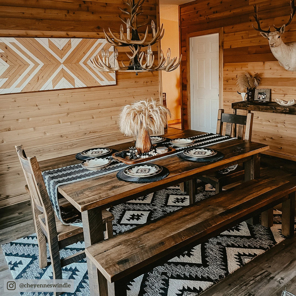 Chalet Aztec Dinnerware Set
