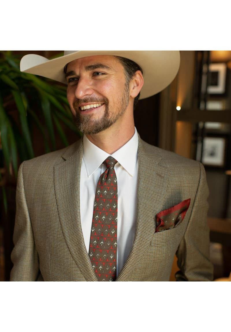 Western Pocket Square Longhorn/Saguaro Brown