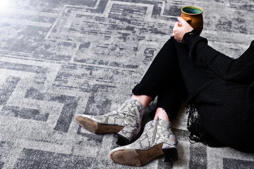 Southwestern Boho Western Gray Rug