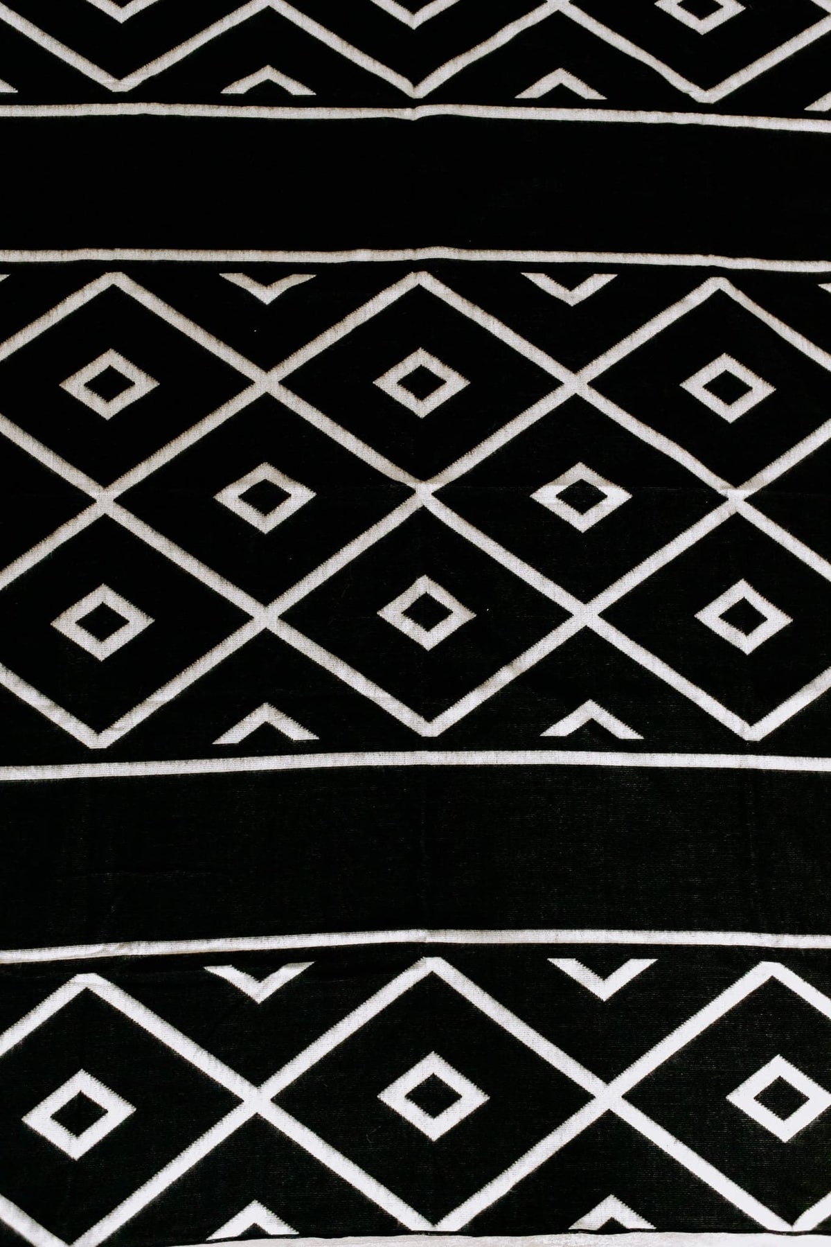 Diamante Blanket - Natural / Black