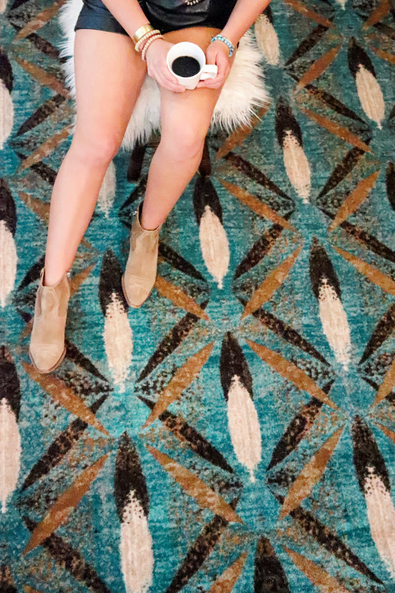 Plumage - Tropical Turquoise Western Rug