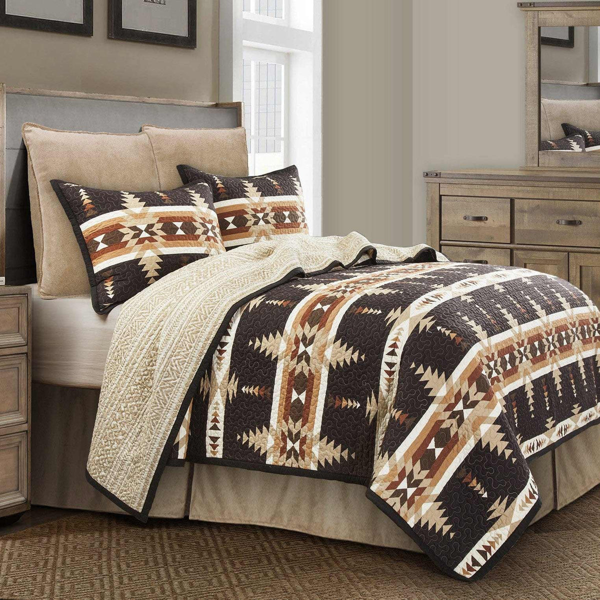 Yosemite Southwestern Reversible Quilt Set