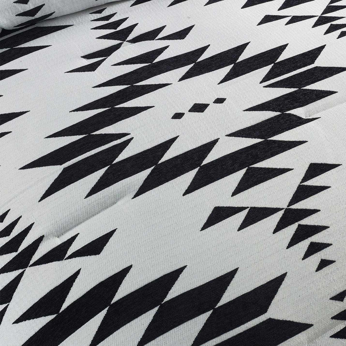 Amelia Aztec Comforter Set