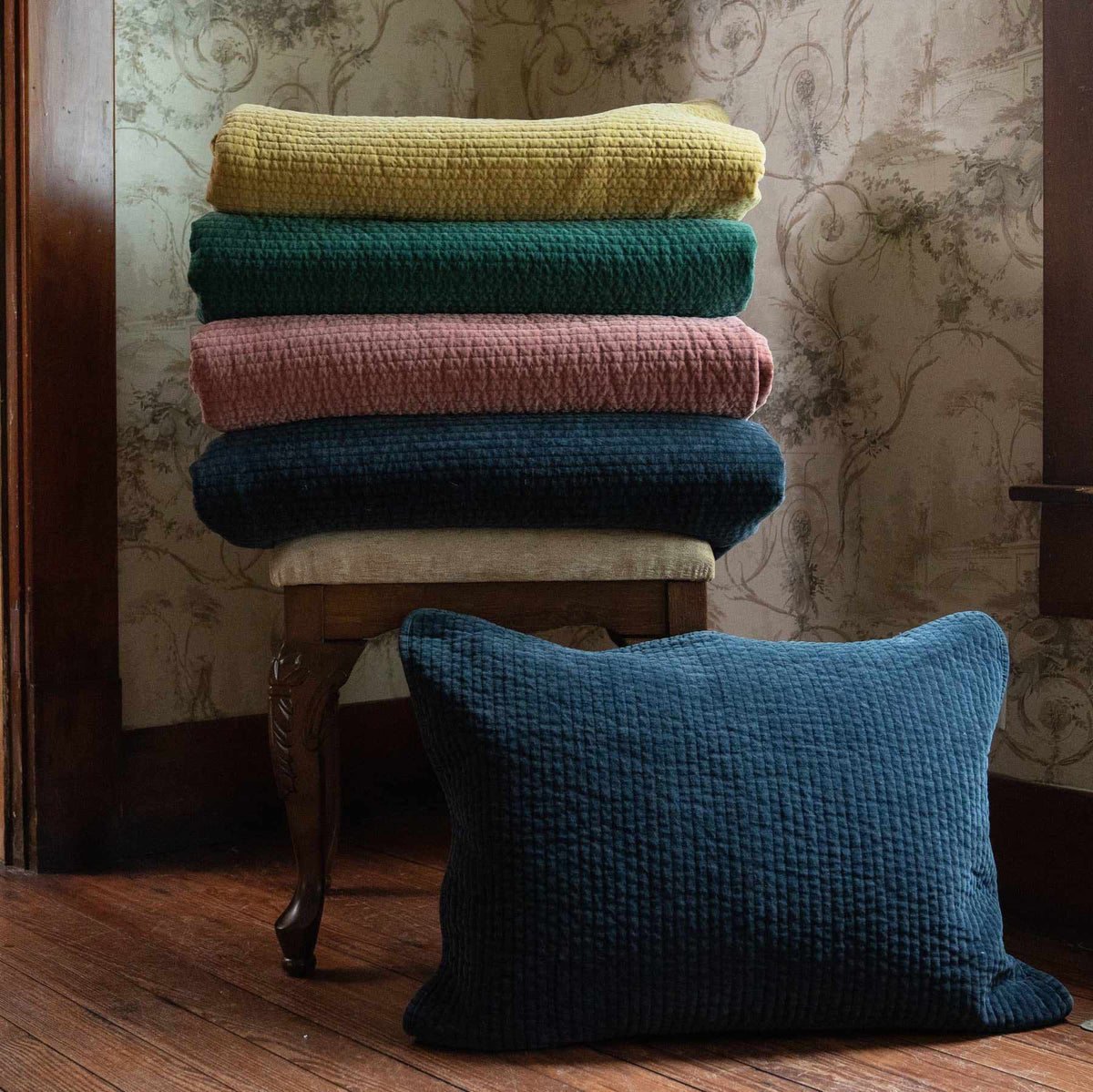 Stonewashed Cotton Velvet Quilt group