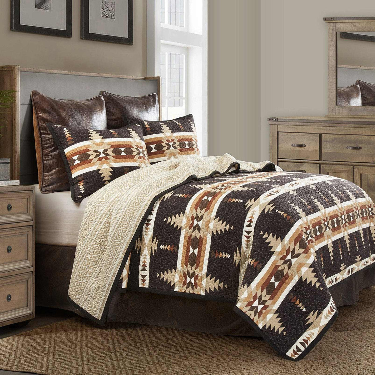 Yosemite Southwestern Reversible Quilt Set
