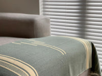 Equinoccio Throw Blanket - Mint / Natural