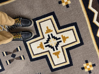 Saint Cross - Taupe