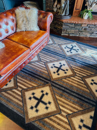 Bison Creek - Black & Russet Cabin Rug - American Dakota - Southwestern Style